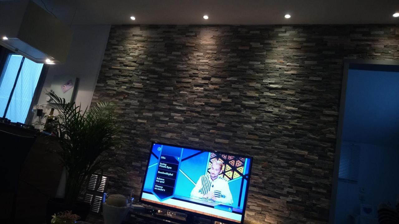 Maas Chalet Aldeneik Maaseik Εξωτερικό φωτογραφία
